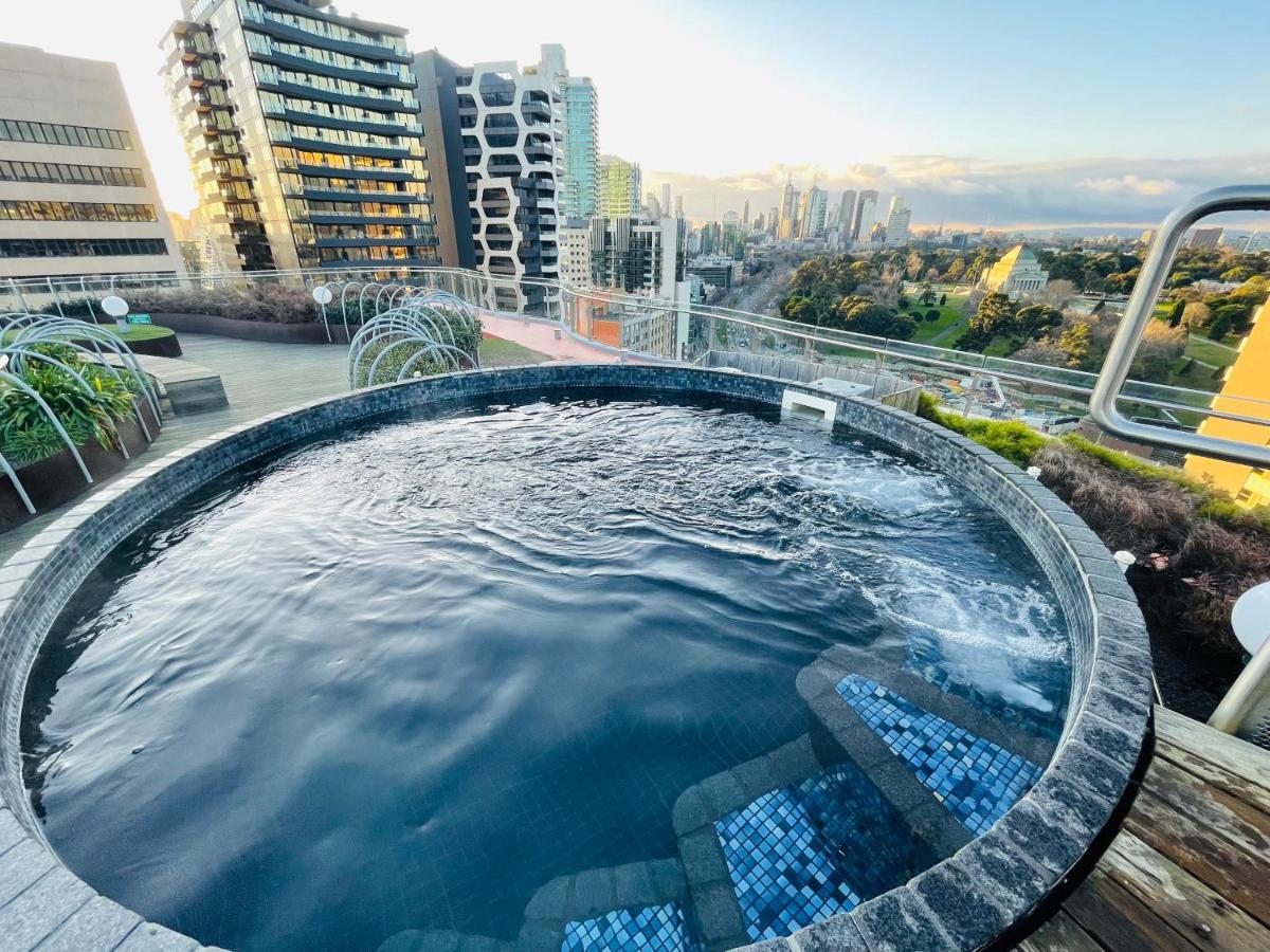 Cozy 1 Bed Apt & Spa,Free Parking ,Phenomena Views メルボルン エクステリア 写真